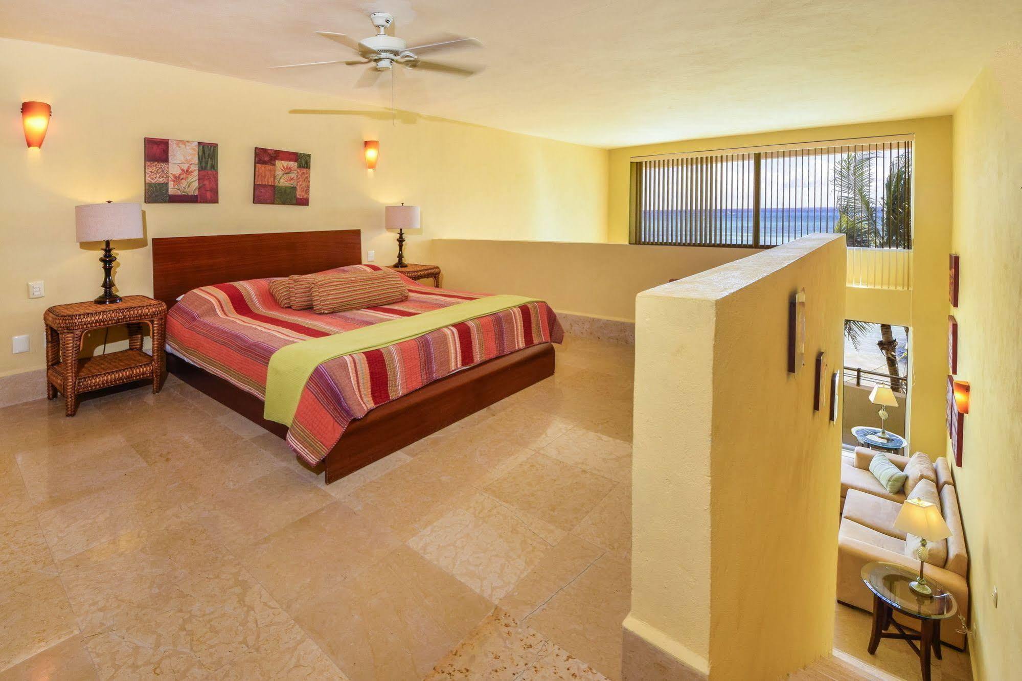 Ocean Plaza Condos Playa del Carmen Exteriér fotografie